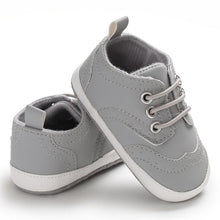 Load image into Gallery viewer, Spring and Autumn 0-1 years old male baby casual soft bottom shoes baby toddler shoes