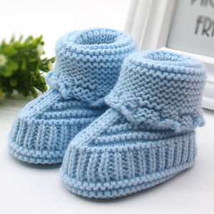 Handmade Newborn Baby Crib Shoes Infant Boys Girls Crochet Knit winter warm Booties Baby Shoes First Walkers Infant