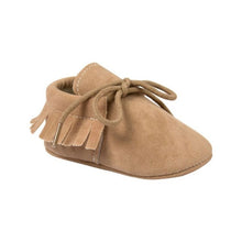 Load image into Gallery viewer, Baby Girl First Walkers Baby Moccasins Soft Soled Non-slip Footwear With Fringe Toddler Infant Crib Shoes PU Suede Leather Shoes