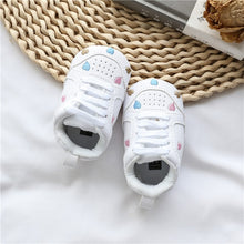 Load image into Gallery viewer, Baby Shoes Letter Printed Soft Bottom Footwear Heart-shaped 0-18M Newborn First Walker