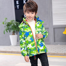 Load image into Gallery viewer, Children&#39;s Jackets Baby Boy Cartoon Printing Camouflage Three-in-one Mauntaineering Jackts Outdoor Sports Clothes For Kids 3-10Y