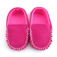 Load image into Gallery viewer, PU Suede Leather Newborn Baby Boy Girl Baby Moccasins Soft Moccs Shoes Soft Soled Non-slip Footwear Crib Shoe