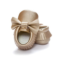 Load image into Gallery viewer, 2019 Butterfly-knot Tassels Bow Baby Moccasin Quality Infant Babies First Walkers Newborn Footwears Indoor Baby Girls Boots